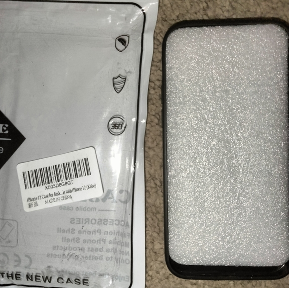 2 IPhone 12 Kobe Cases - Picture 3 of 3